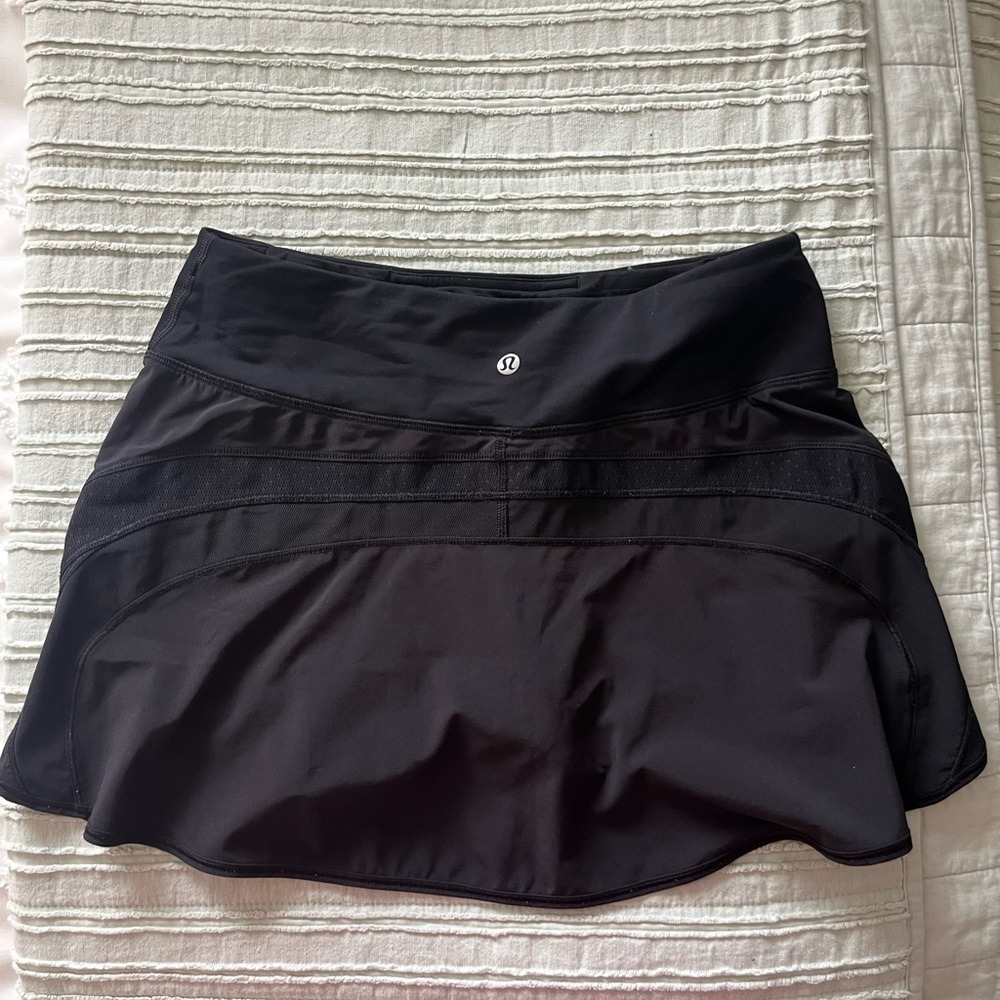 Lululemon Black Athletic Skirt - Sz: 4